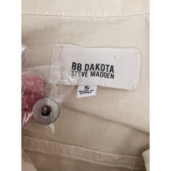 BB Dakota x Steve Madden Oversized Natural Denim Jacket Frayed Collar NWOT - Picture 3 of 7